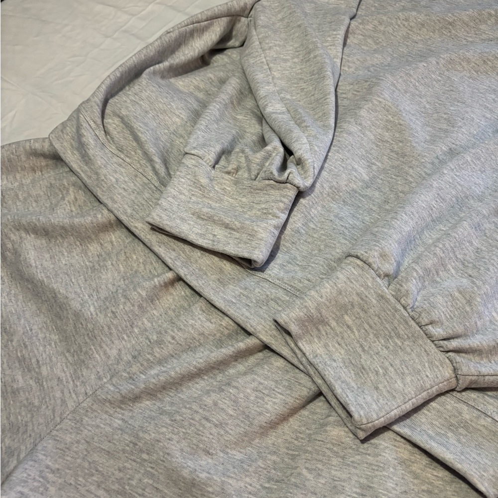 Fabletics Gray Track Pants Comfortable Joggers - image 4